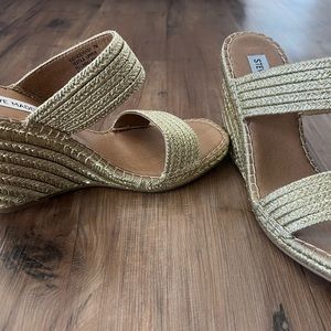 New Steve Madden wedges (GOLD)